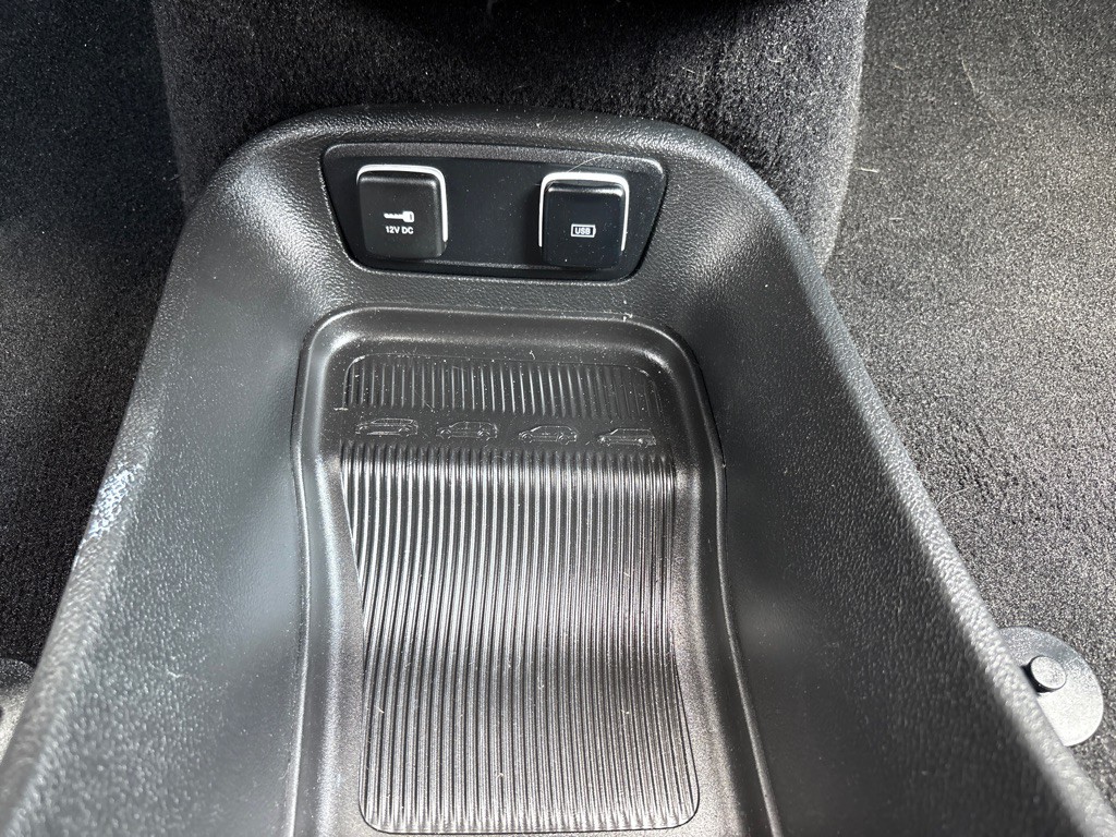 2020 Chrysler Pacifica Image 40