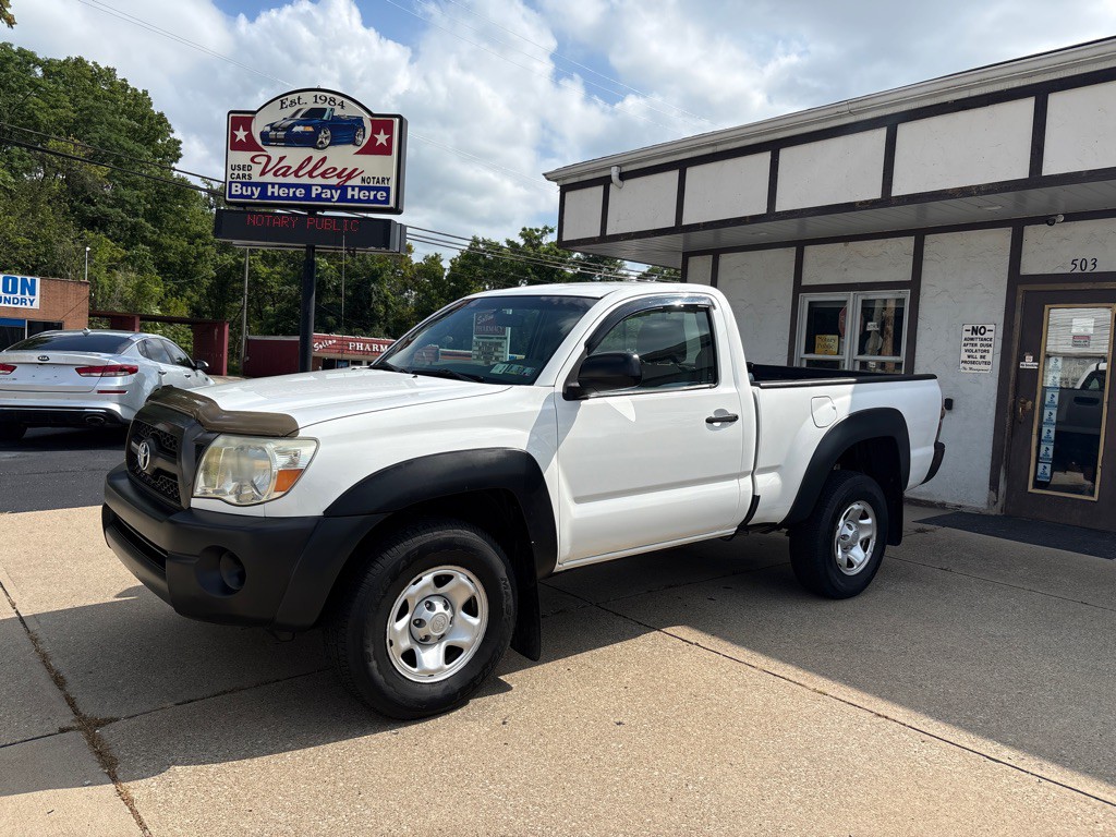 2011 Toyota Tacoma Image 1