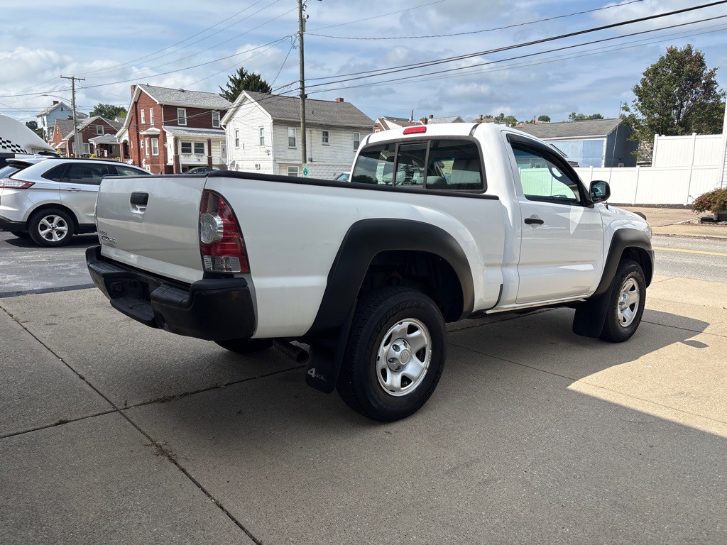 2011 Toyota Tacoma Image 5