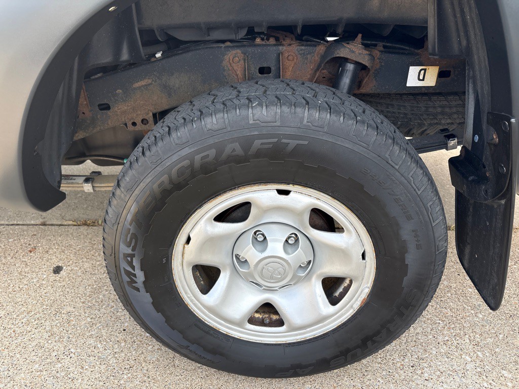 2011 Toyota Tacoma Image 11