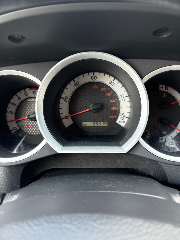 2011 Toyota Tacoma Image 20