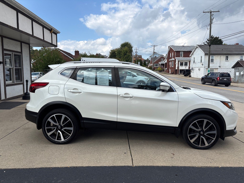2017 Nissan Rogue Image 6
