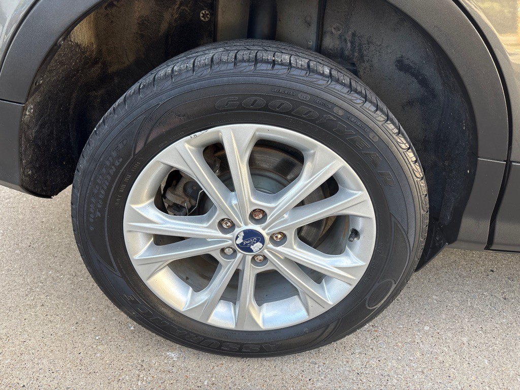 2017 Ford Escape Image 11