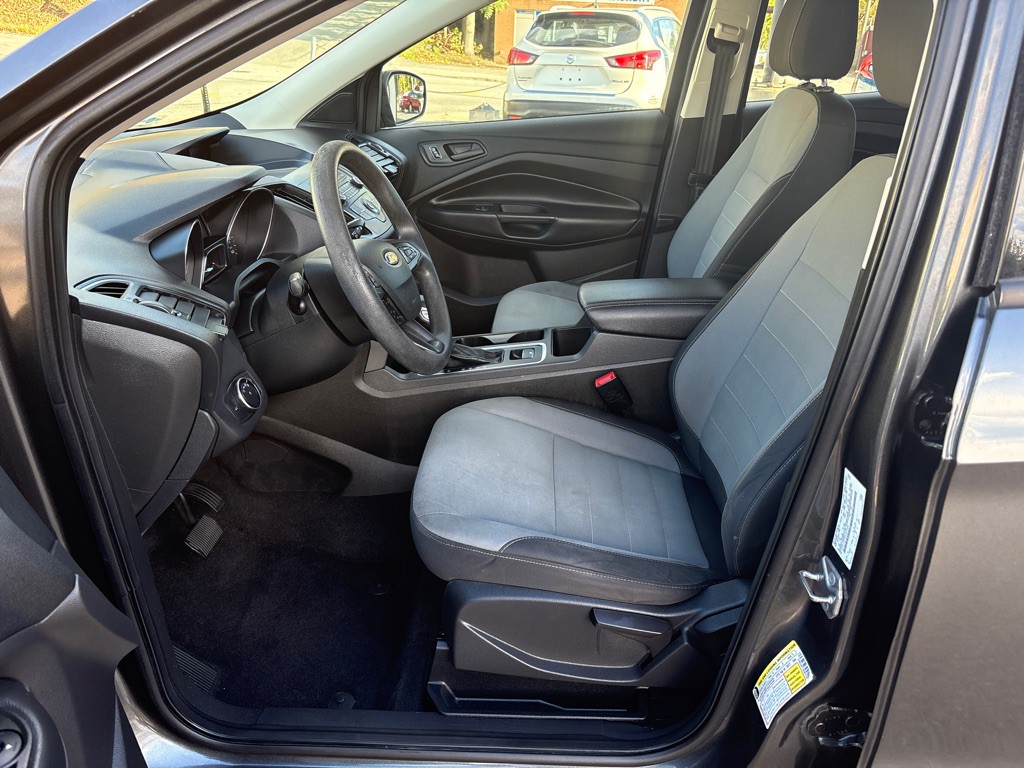 2017 Ford Escape Image 18