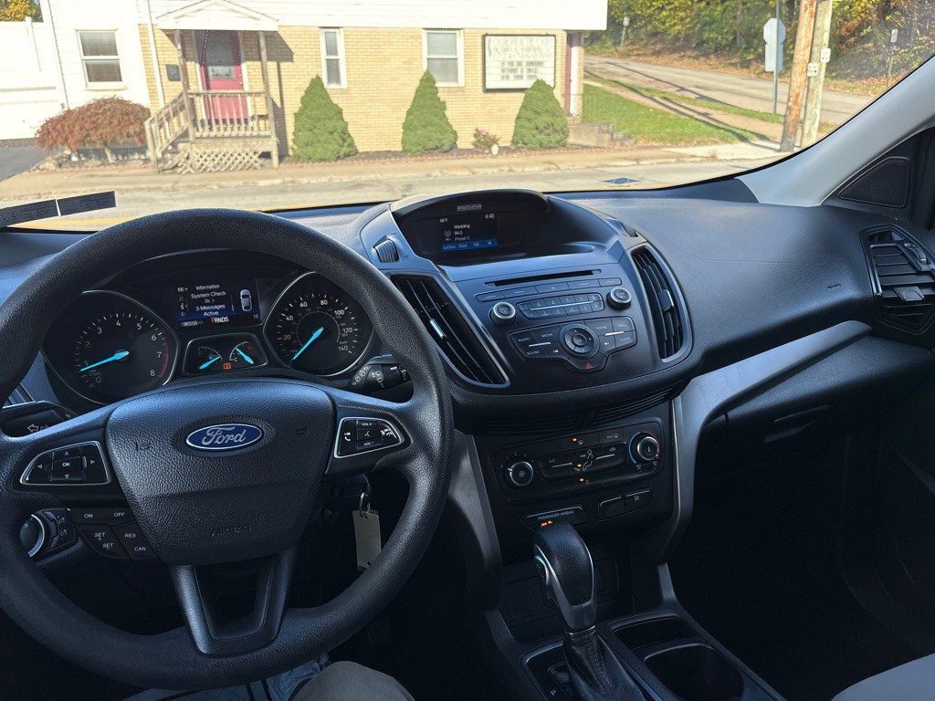 2017 Ford Escape Image 23