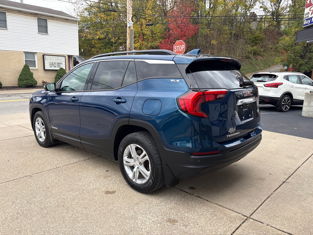 2020 GMC Terrain Image 3