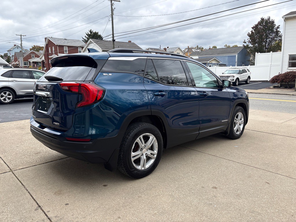 2020 GMC Terrain Image 5