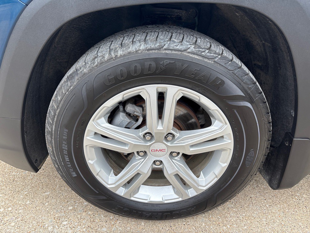 2020 GMC Terrain Image 9