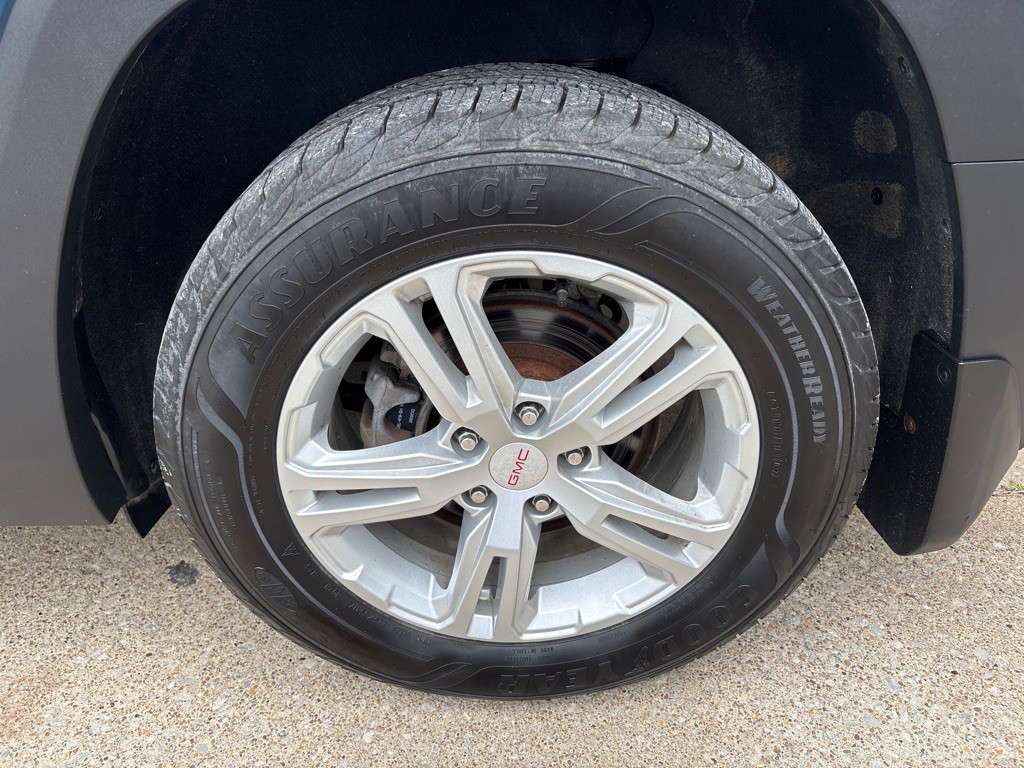 2020 GMC Terrain Image 10