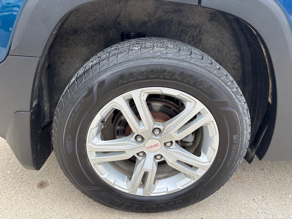 2020 GMC Terrain Image 11