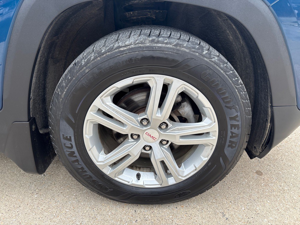 2020 GMC Terrain Image 12