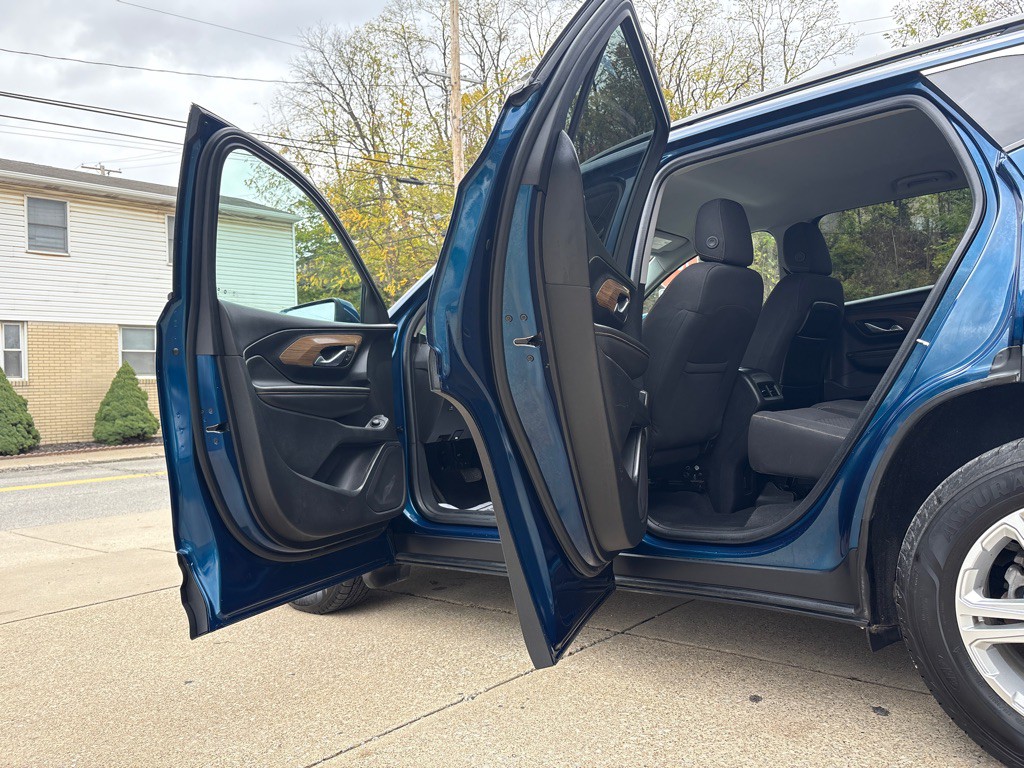 2020 GMC Terrain Image 14