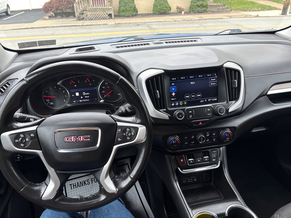 2020 GMC Terrain Image 27