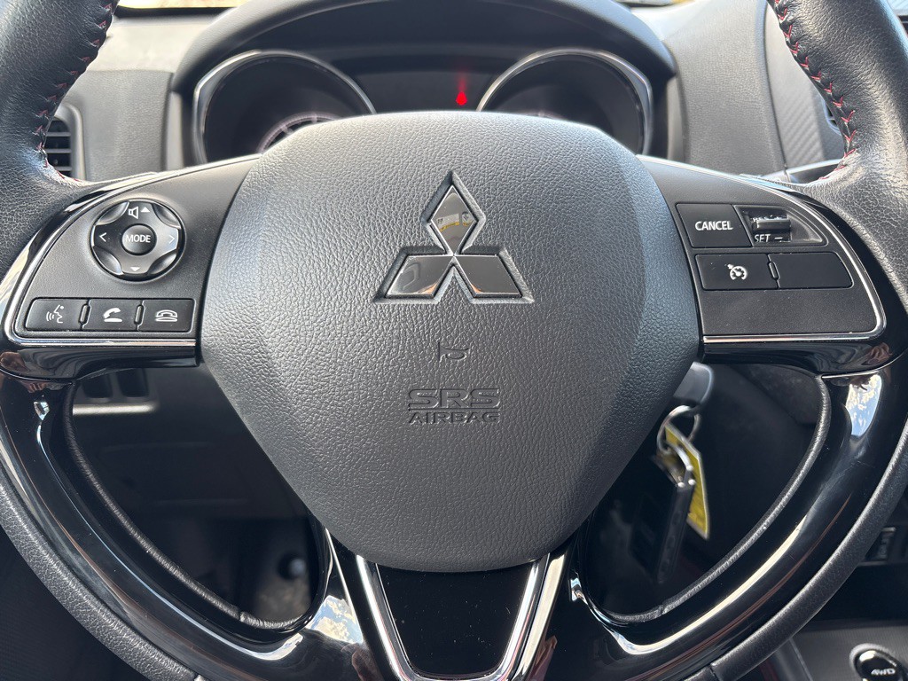 2019 Mitsubishi Outlander Image 26