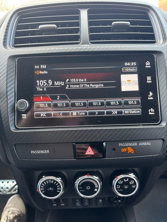 2019 Mitsubishi Outlander Image 28