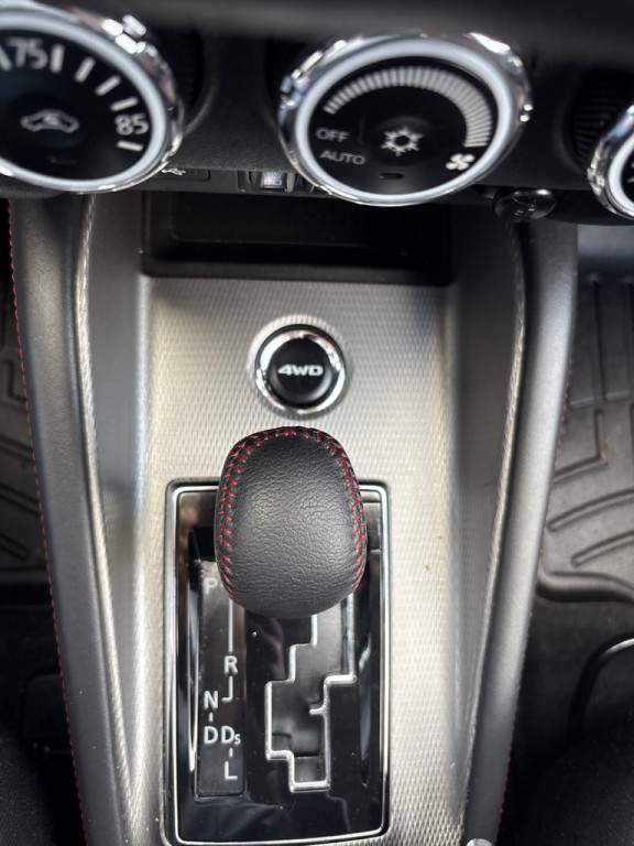 2019 Mitsubishi Outlander Image 33