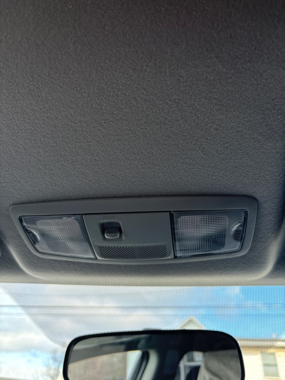 2019 Mitsubishi Outlander Image 37