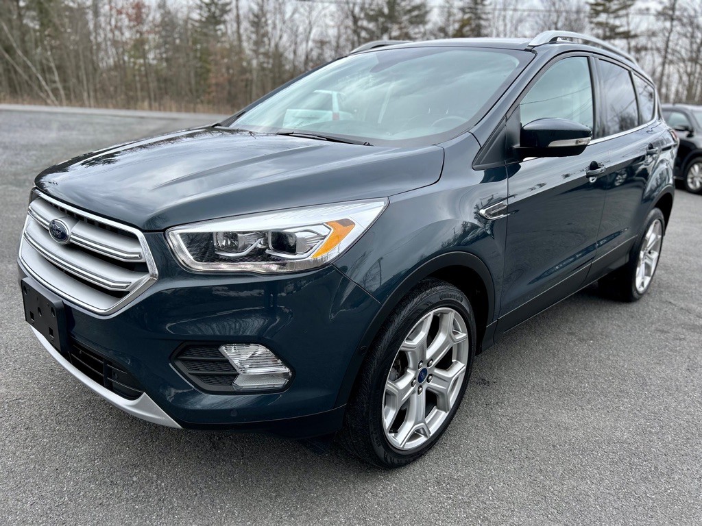 2019 Ford Escape Image 2