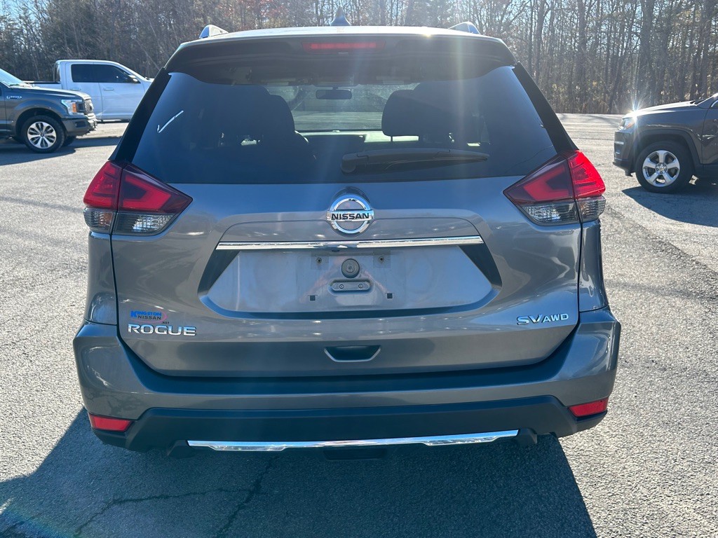 2017 Nissan Rogue Image 5