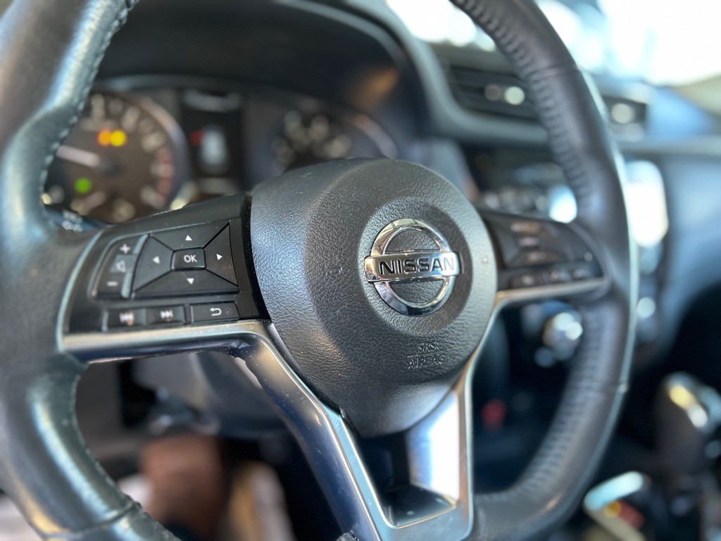 2017 Nissan Rogue Image 7