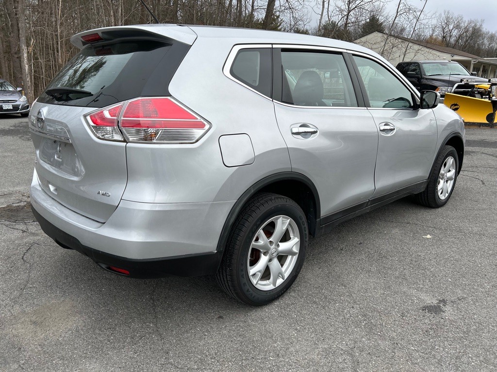 2015 Nissan Rogue Image 5
