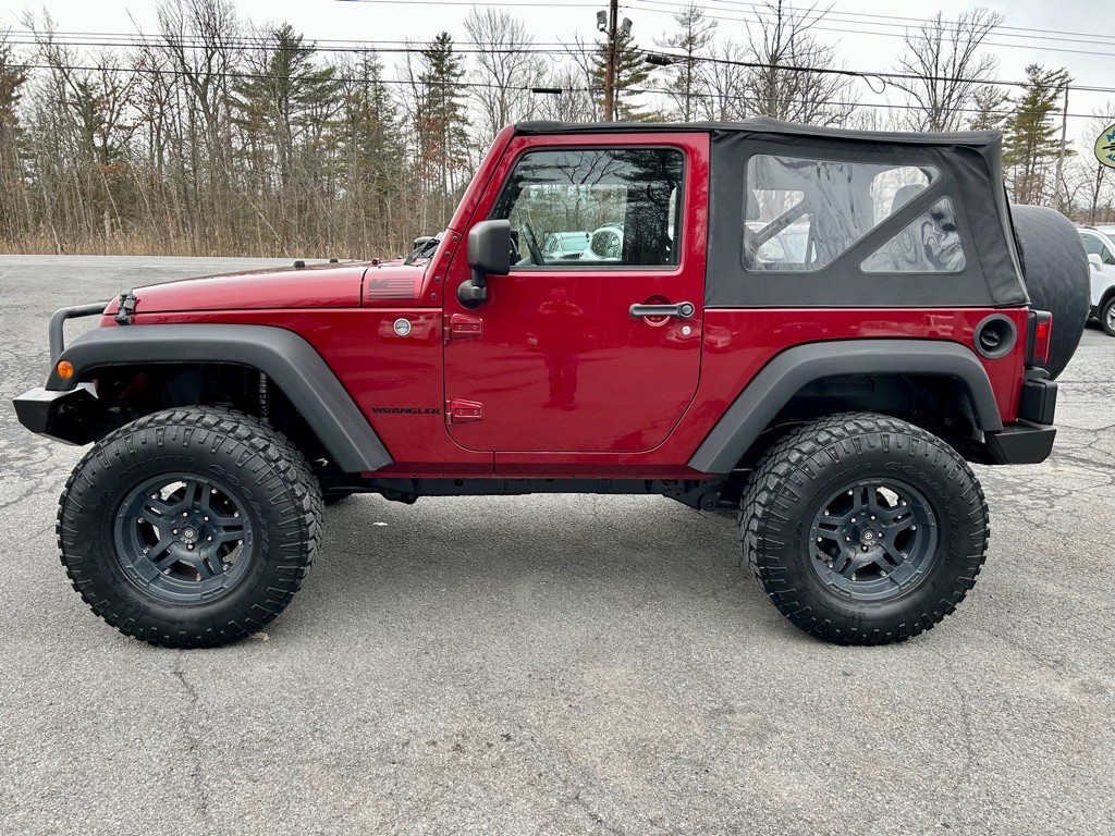 2012 Jeep Wrangler Image 3