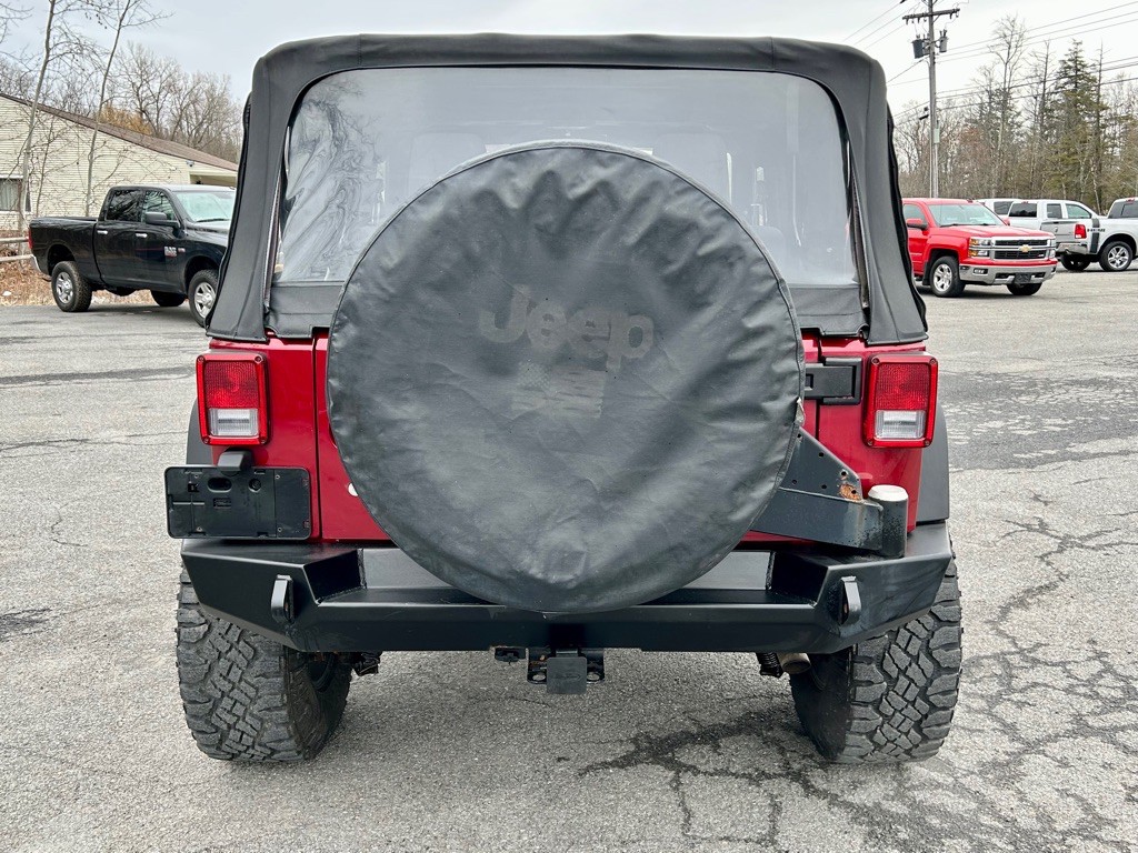 2012 Jeep Wrangler Image 7