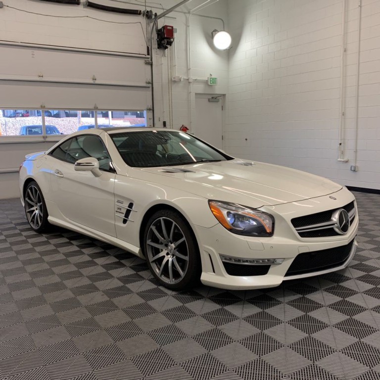 2013 Mercedes-Benz SL-Class Image 3