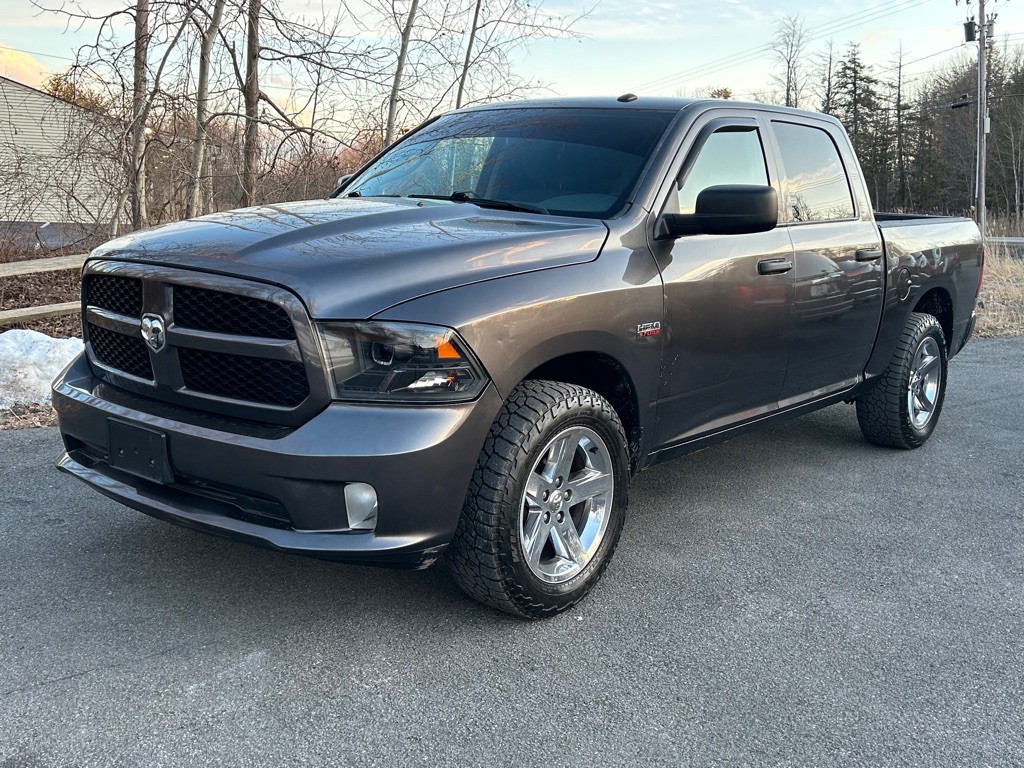 2016 RAM 1500 Image 1