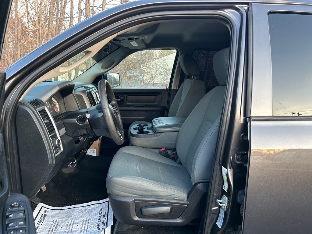 2016 RAM 1500 Image 6