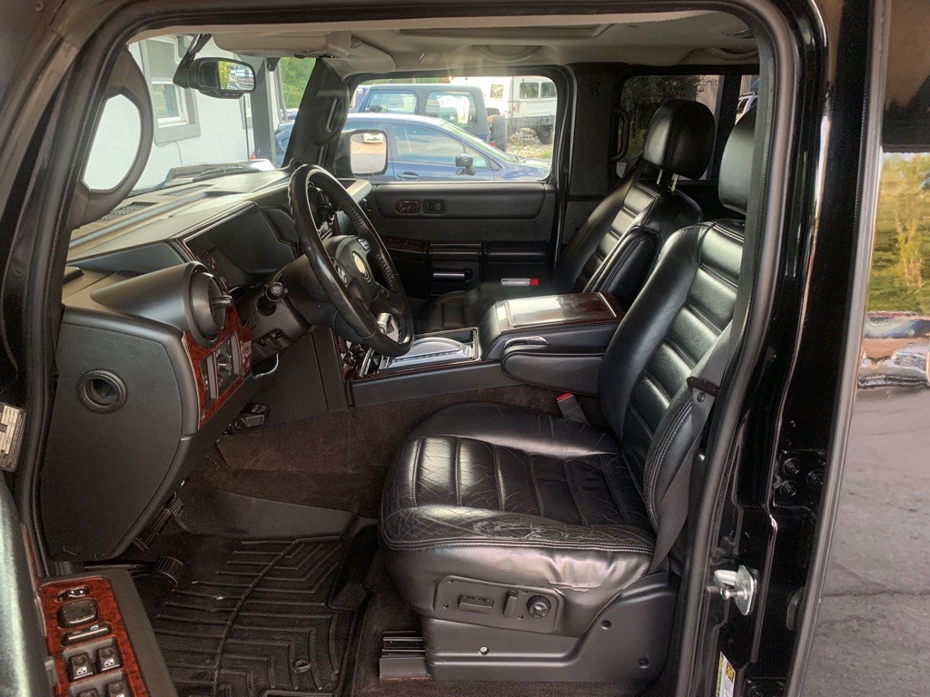 2005 HUMMER H2 Image 15