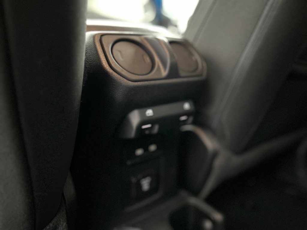 2021 Jeep Gladiator Image 19