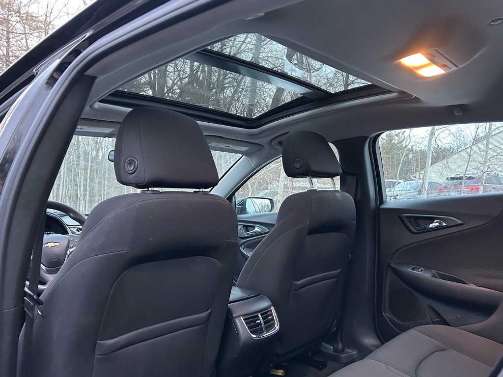 2021 Chevrolet Malibu Image 11