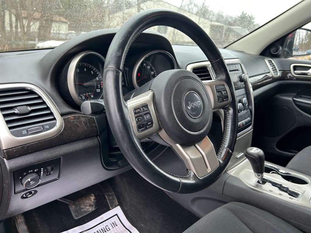 2013 Jeep Grand Cherokee Image 8