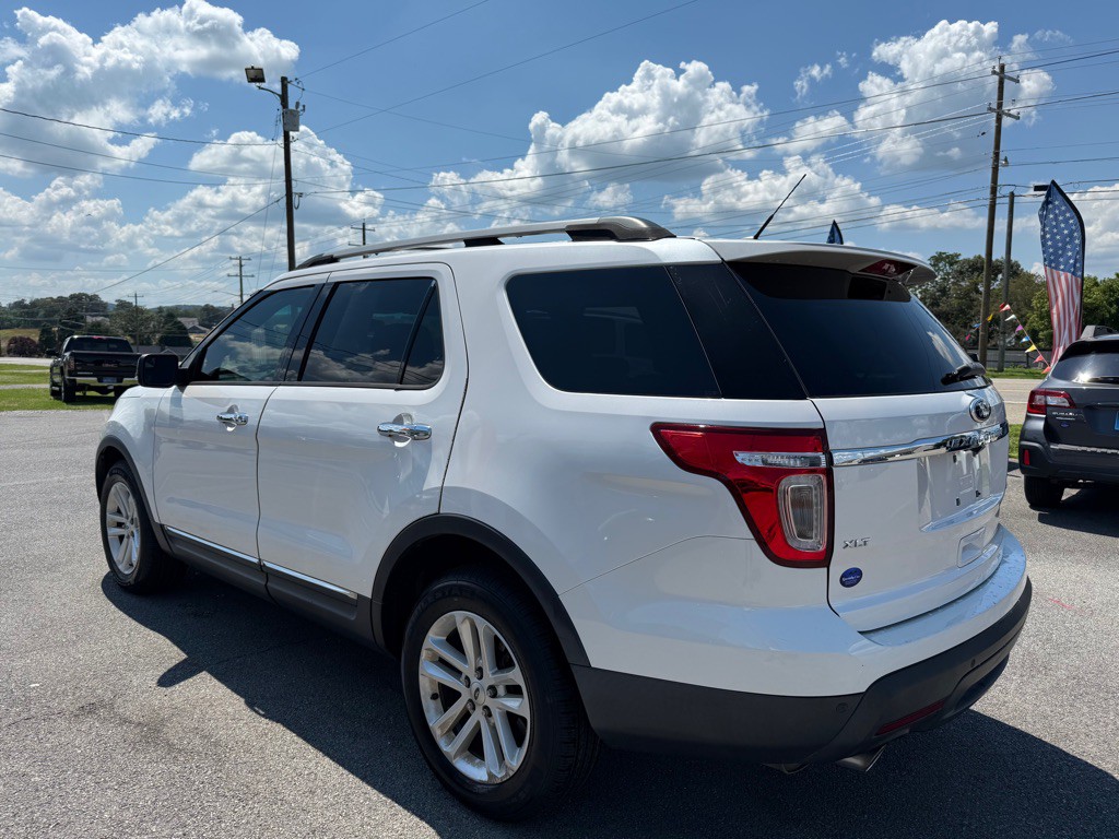 2015 Ford Explorer Image 4