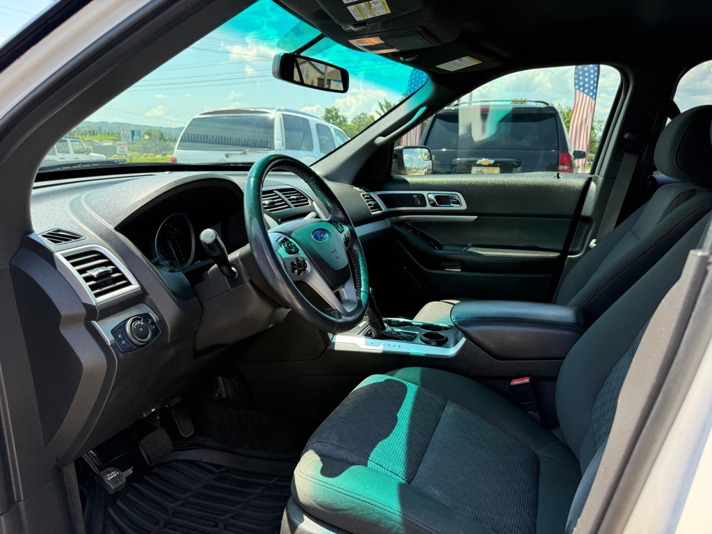 2015 Ford Explorer Image 7