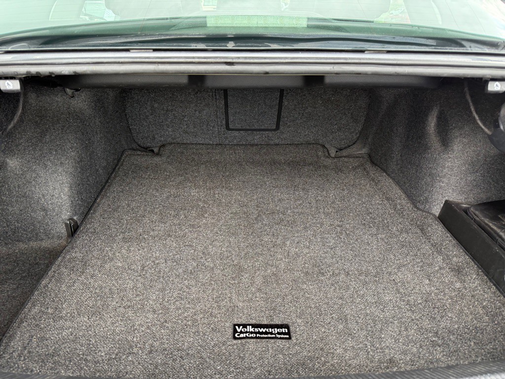 2013 Volkswagen Passat Image 9