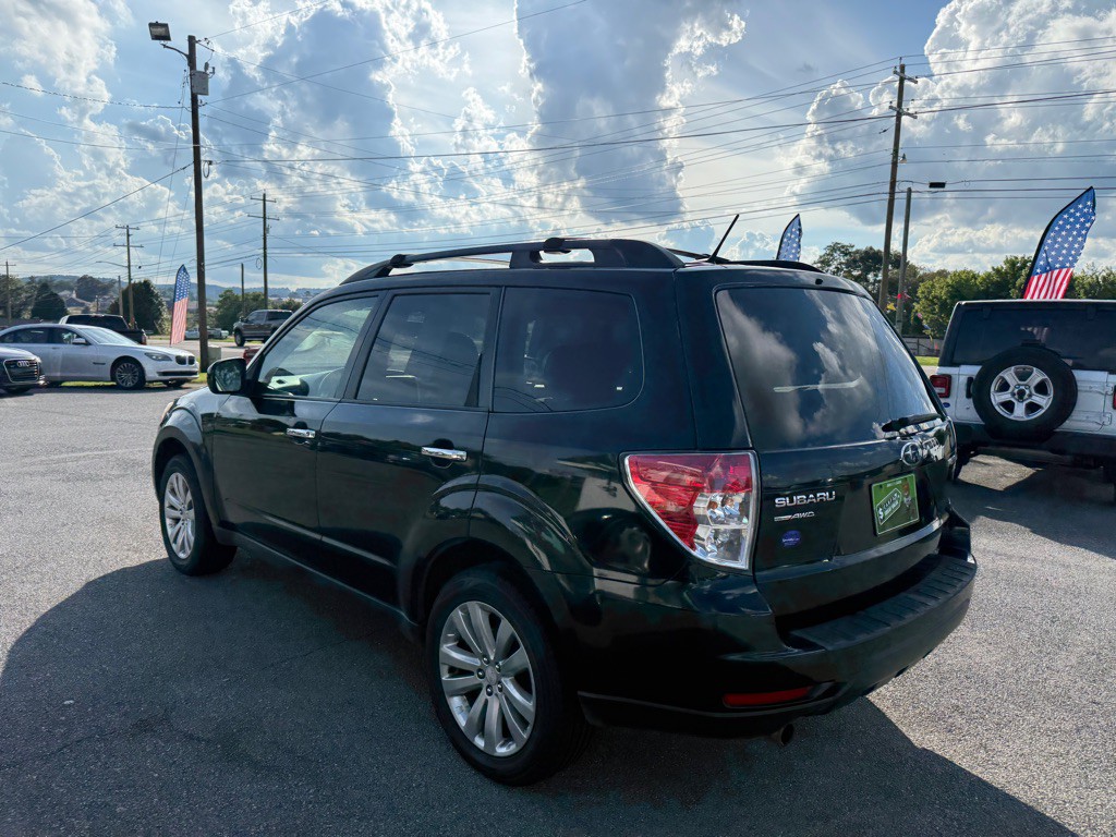 2011 Subaru Forester Image 4