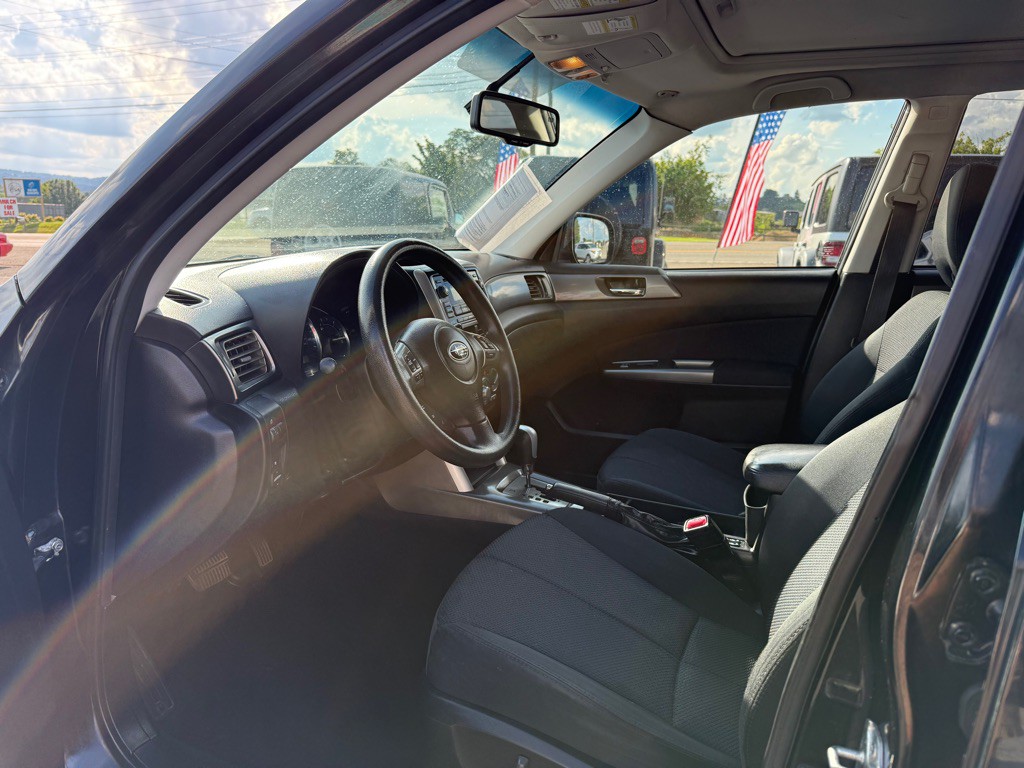 2011 Subaru Forester Image 8