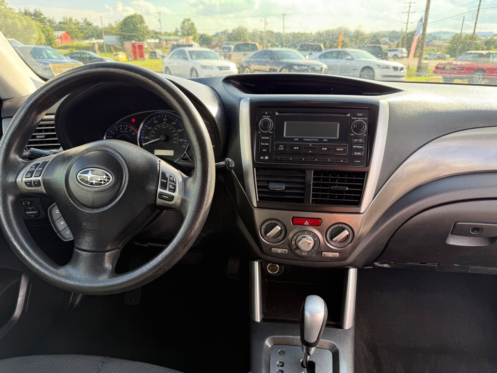 2011 Subaru Forester Image 13