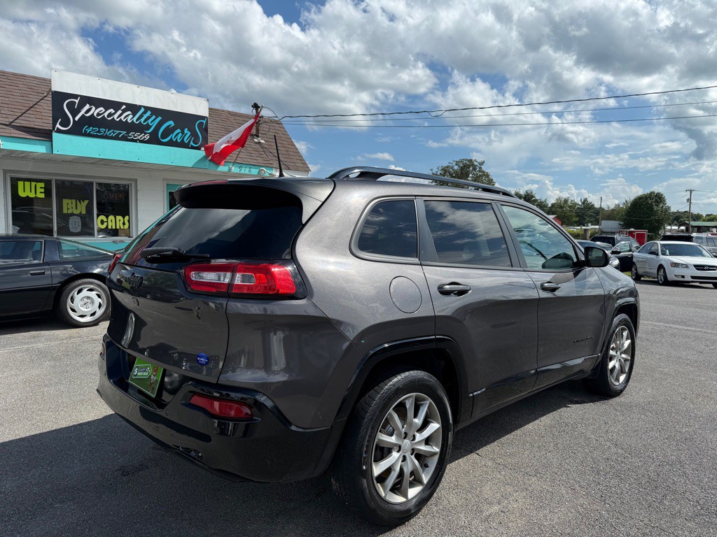 2018 Jeep Cherokee Image 13
