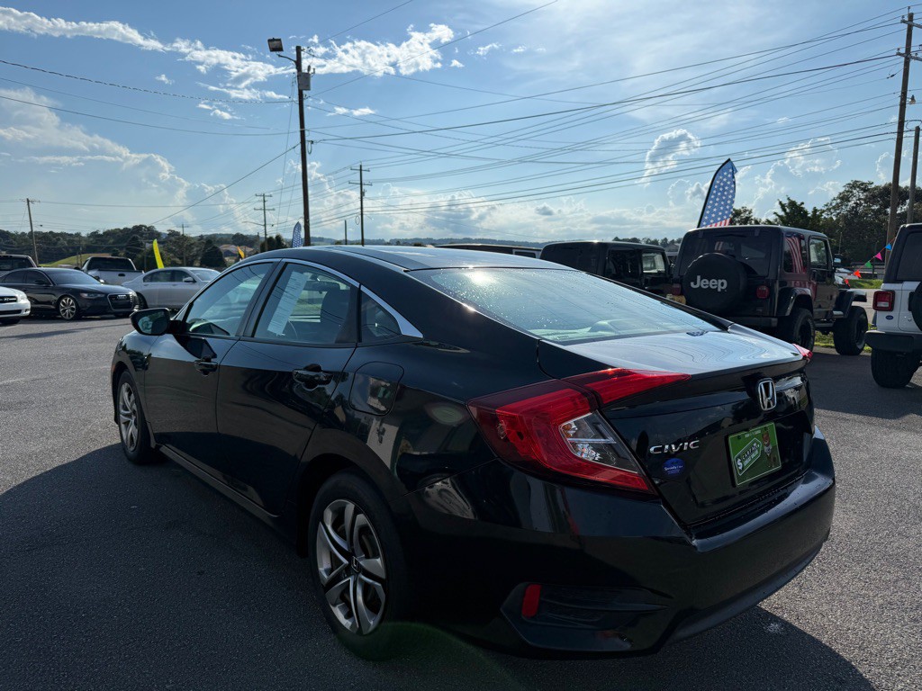 2016 Honda Civic Image 4