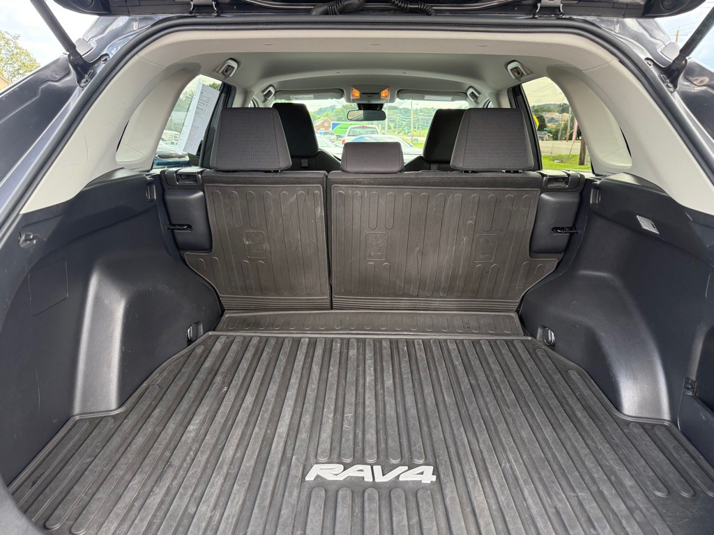 2020 Toyota Rav4 Image 11