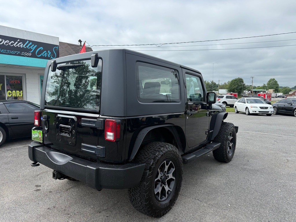 2010 Jeep Wrangler Image 2