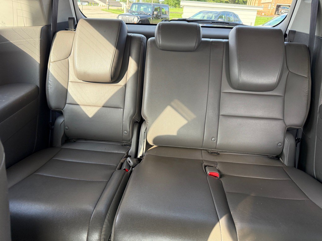 2011 Honda Odyssey Image 9