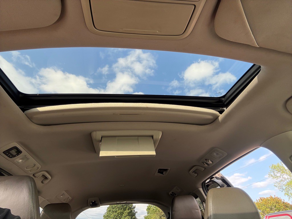 2011 Honda Odyssey Image 15