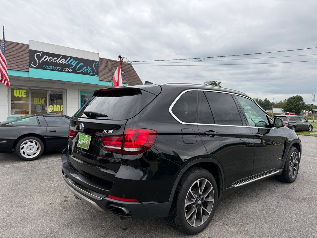 2016 BMW X5 Image 2