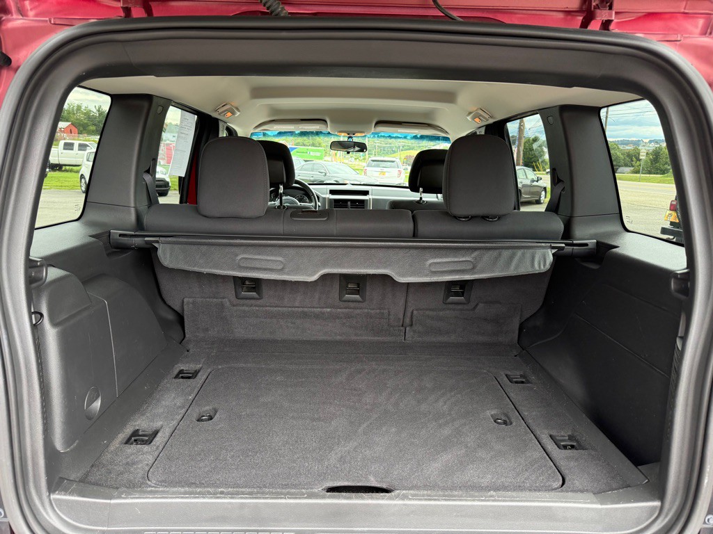 2012 Jeep Liberty Image 10