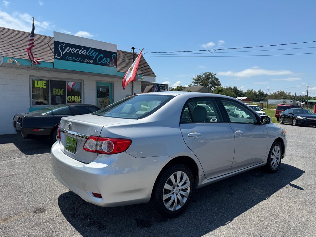 2012 Toyota Corolla Image 2