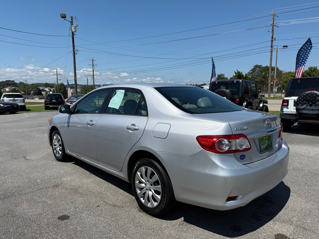 2012 Toyota Corolla Image 4
